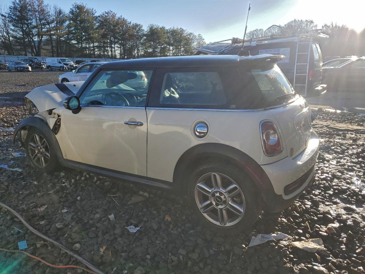 2012 Mini Cooper S - Image 2