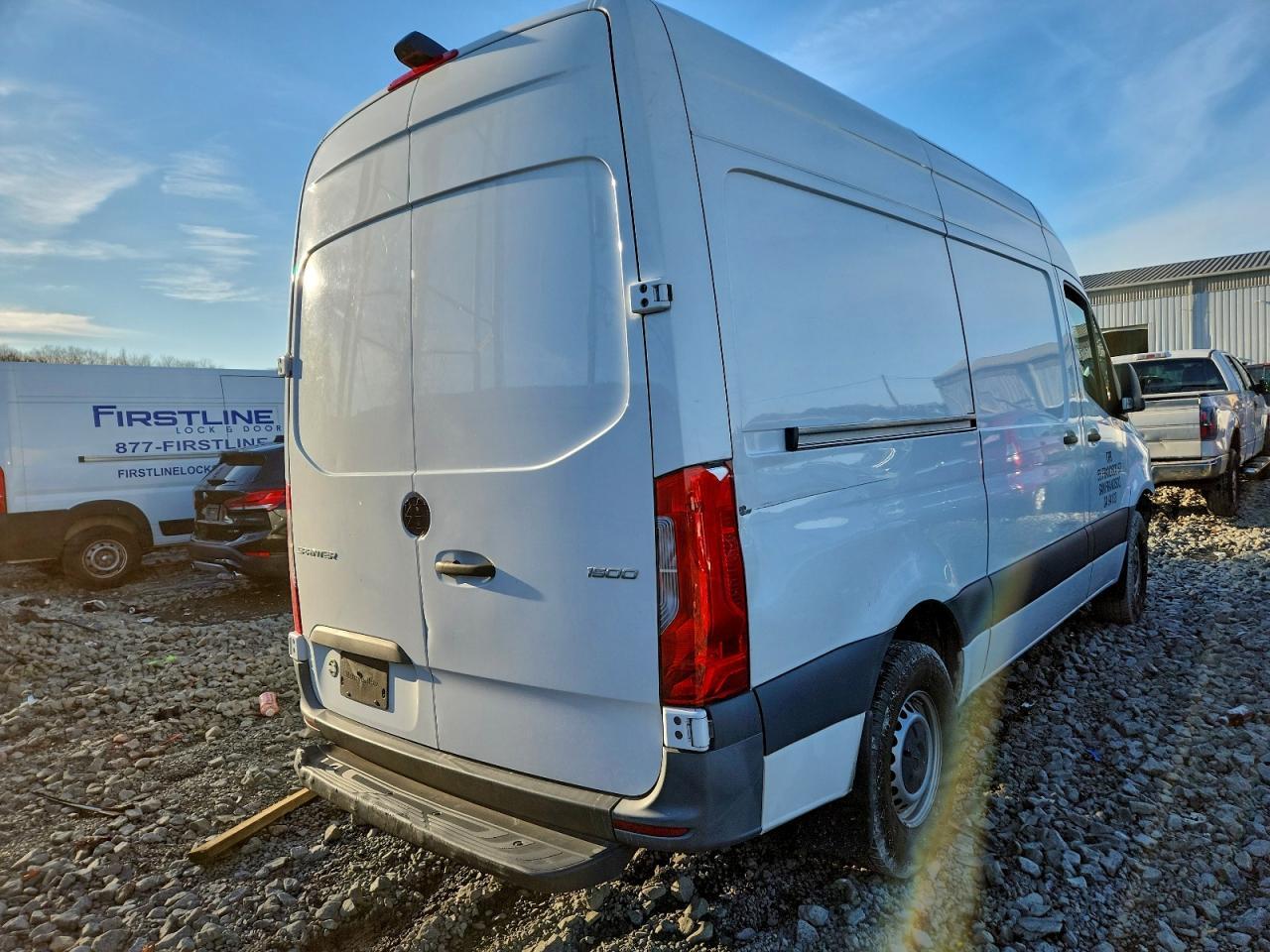 2023 Mercedes-Benz Sprinter 1500 - Cargo Van *** Prior Fleet *** - Фото 3