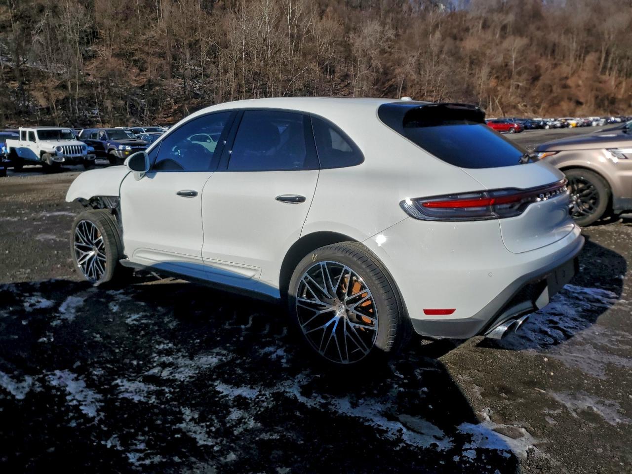 2023 Porsche Macan Base - Фото 2