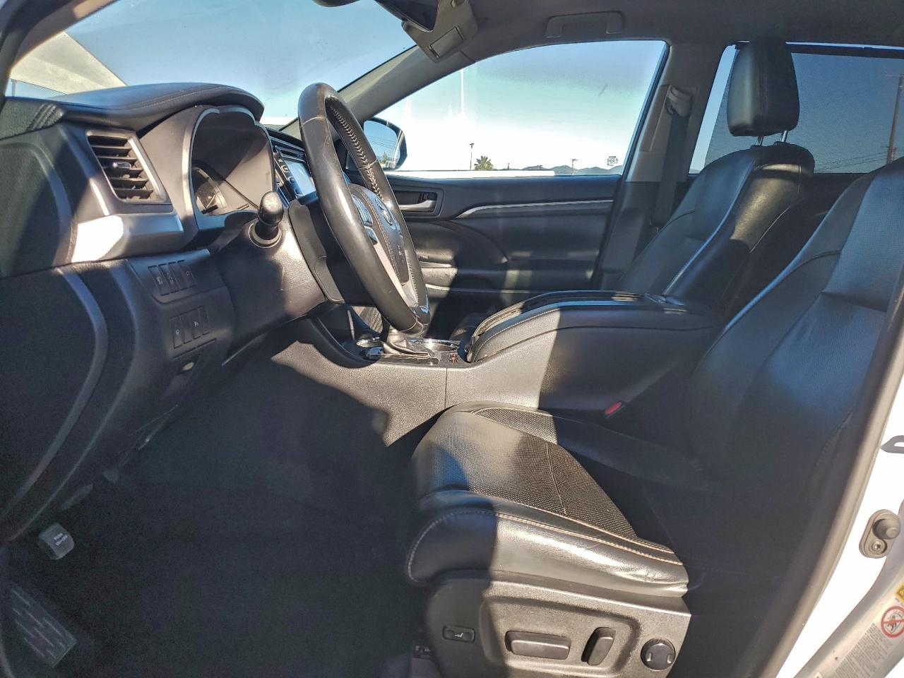 2017 Toyota Highlander Limited - Фото 7