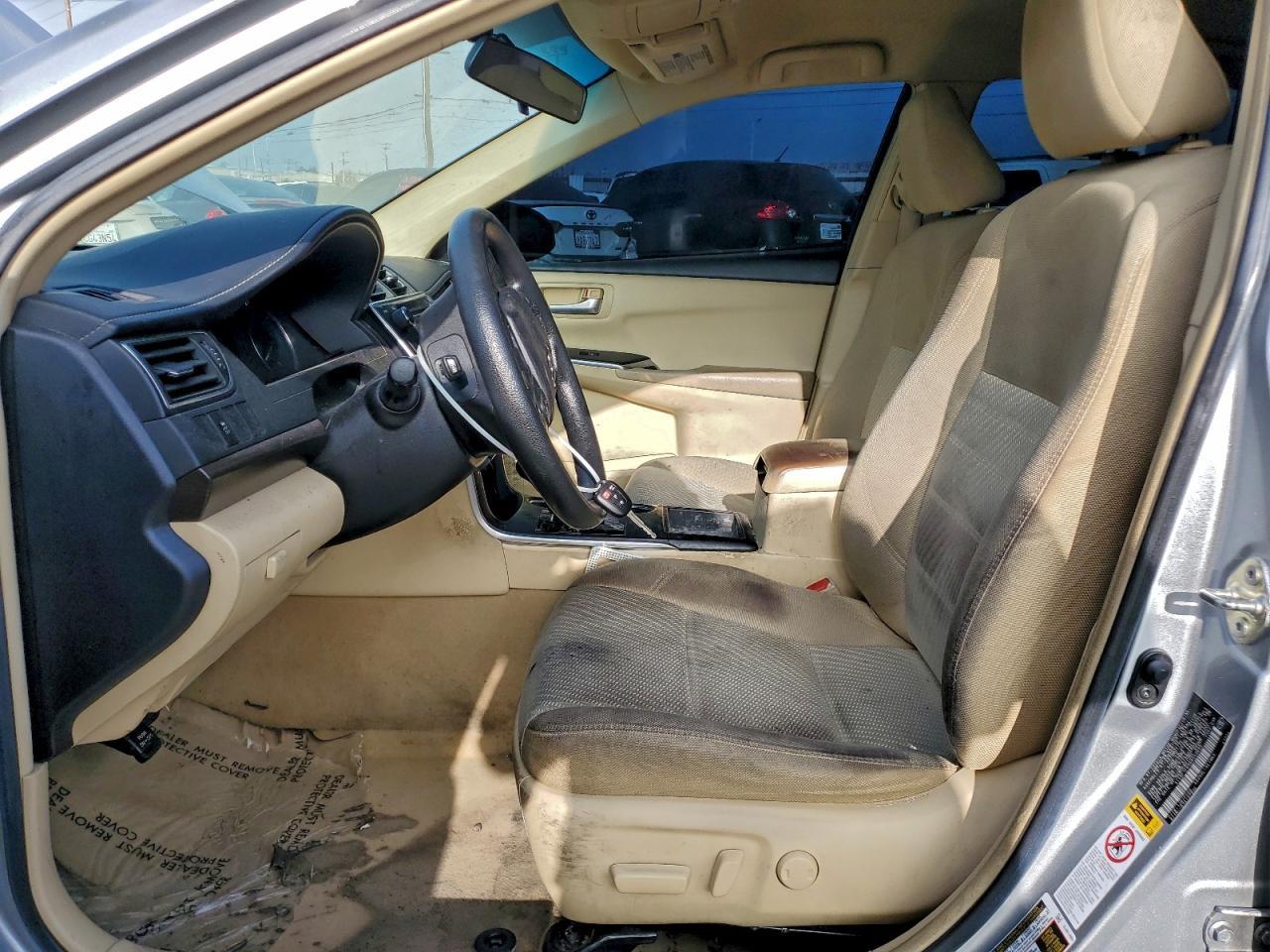 2016 Toyota Camry Le - Фото 7