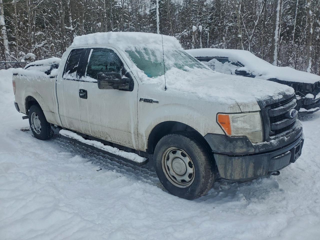 2013 Ford F150 Super Cab - Image 4