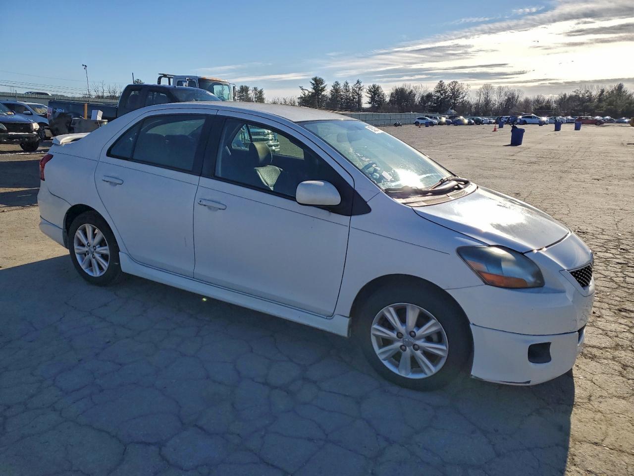 2009 Toyota Yaris - Фото 4