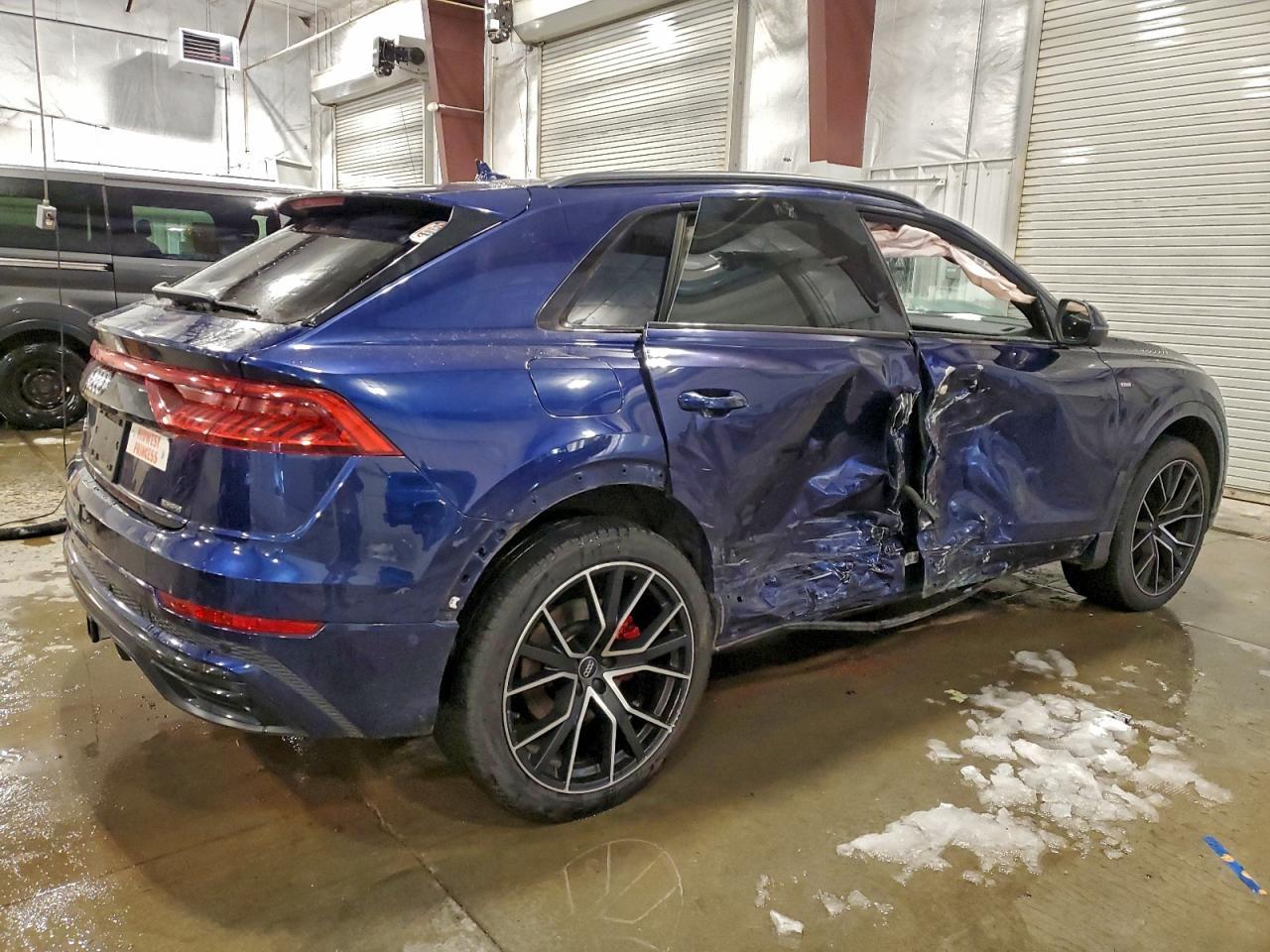 2019 Audi Q8 Premium Plus S-Line - Фото 3