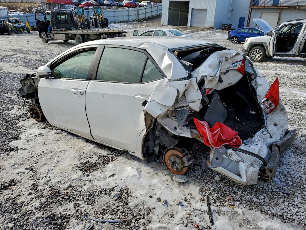 2017 Toyota Corolla L - Фото 2
