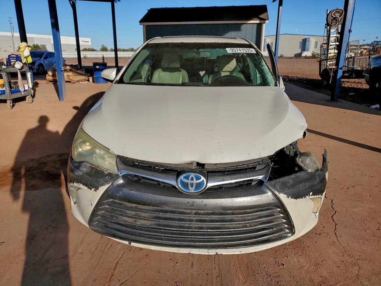 2015 Toyota Camry Hybrid - Фото 5