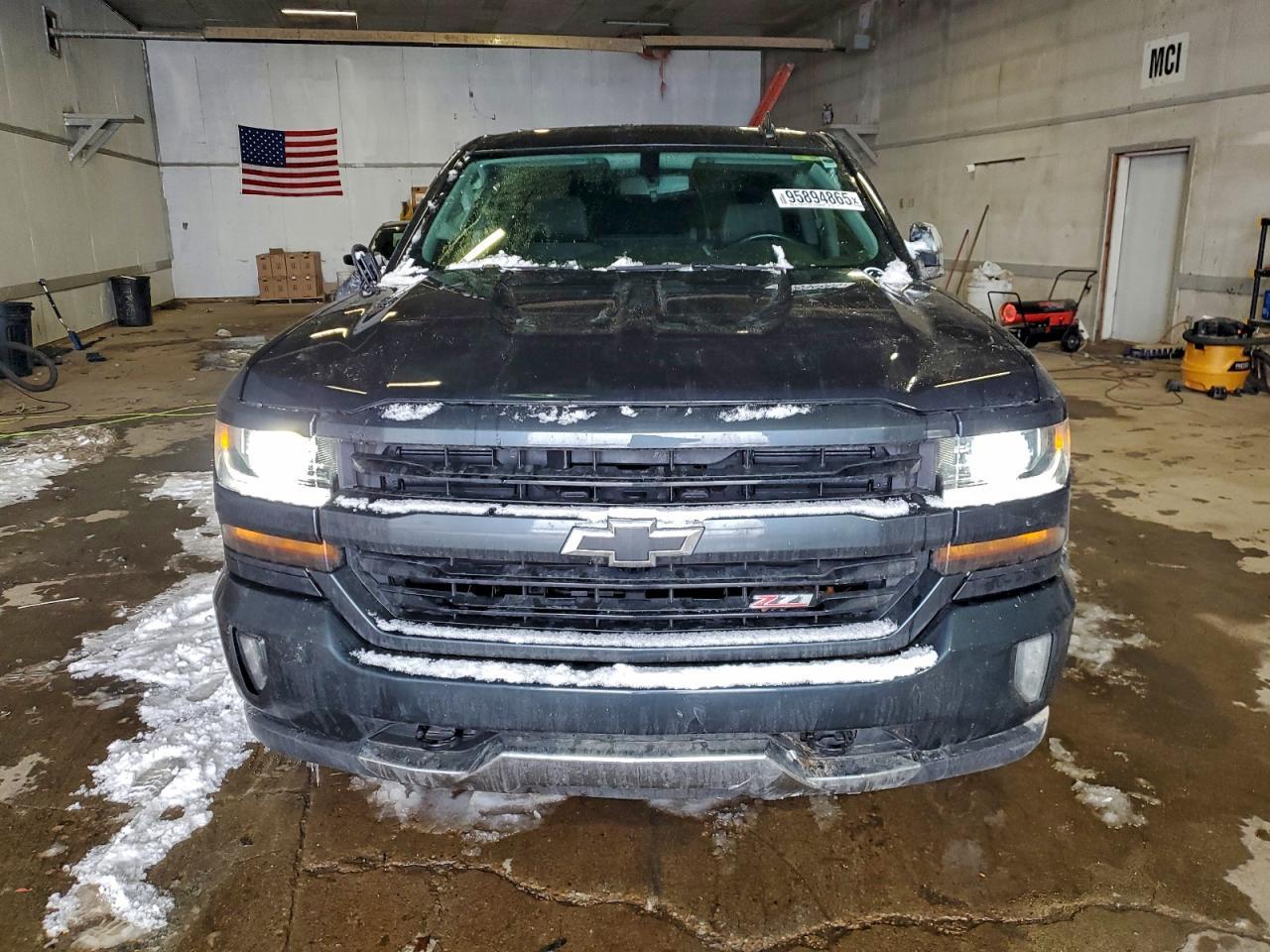 2018 Chevrolet Silverado K1500 Lt - Image 5