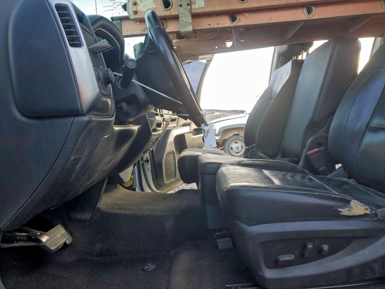 2018 Chevrolet Silverado Utility / Service Truck - Фото 7