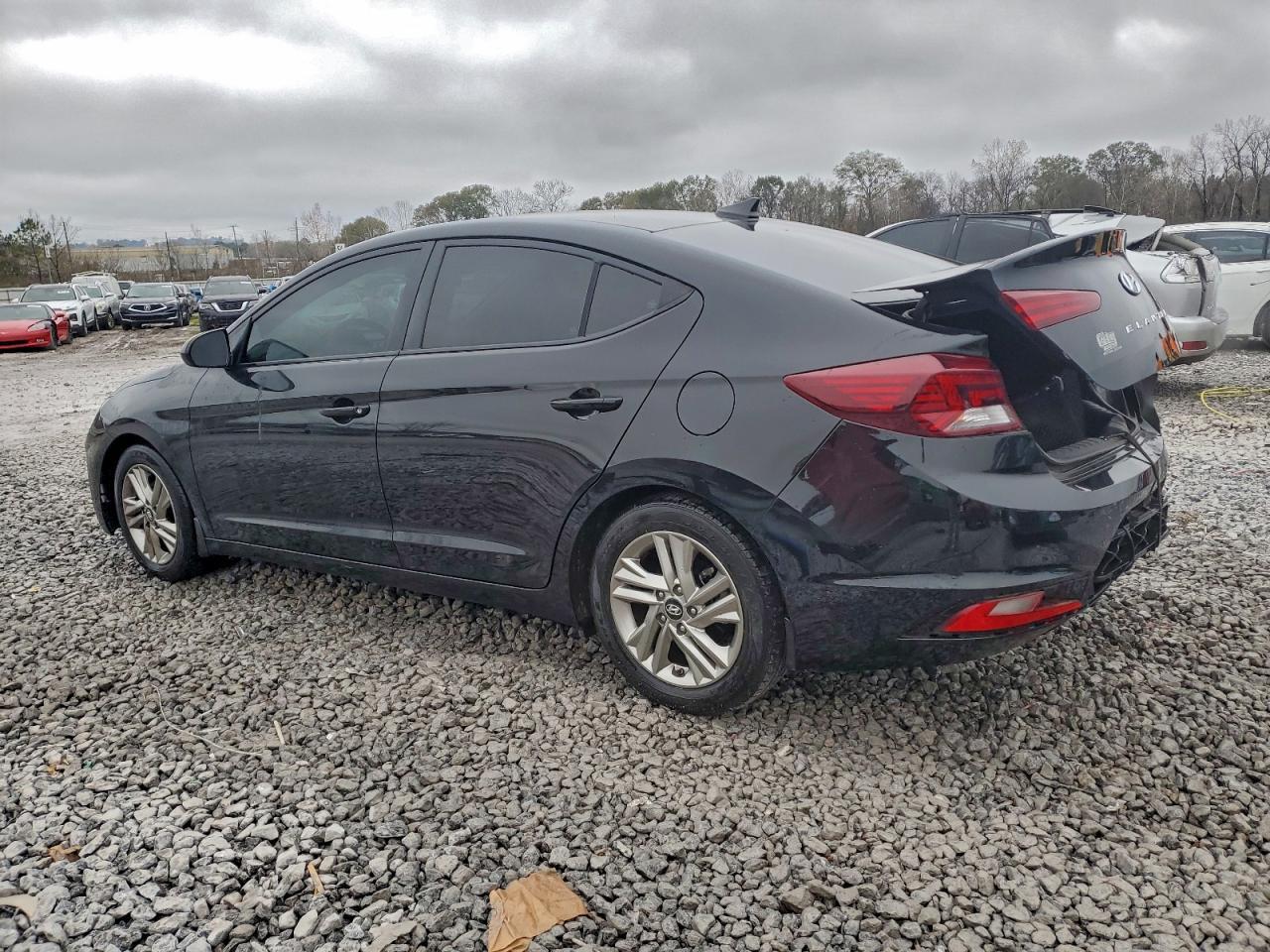 2019 Hyundai Elantra Sel - Фото 2