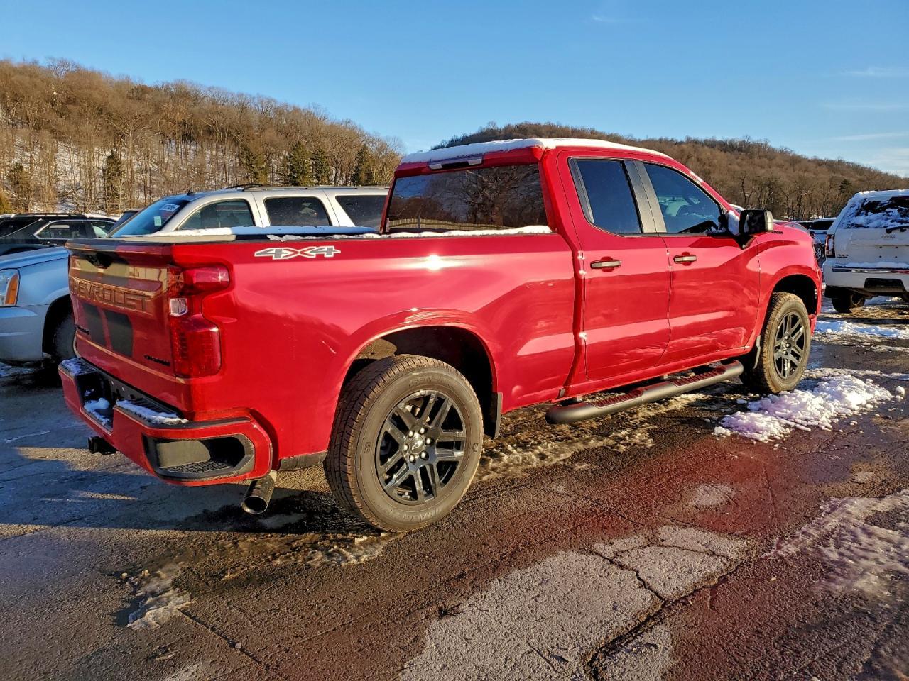 2026 Chevrolet Silverado K1500 Custom - Фото 3