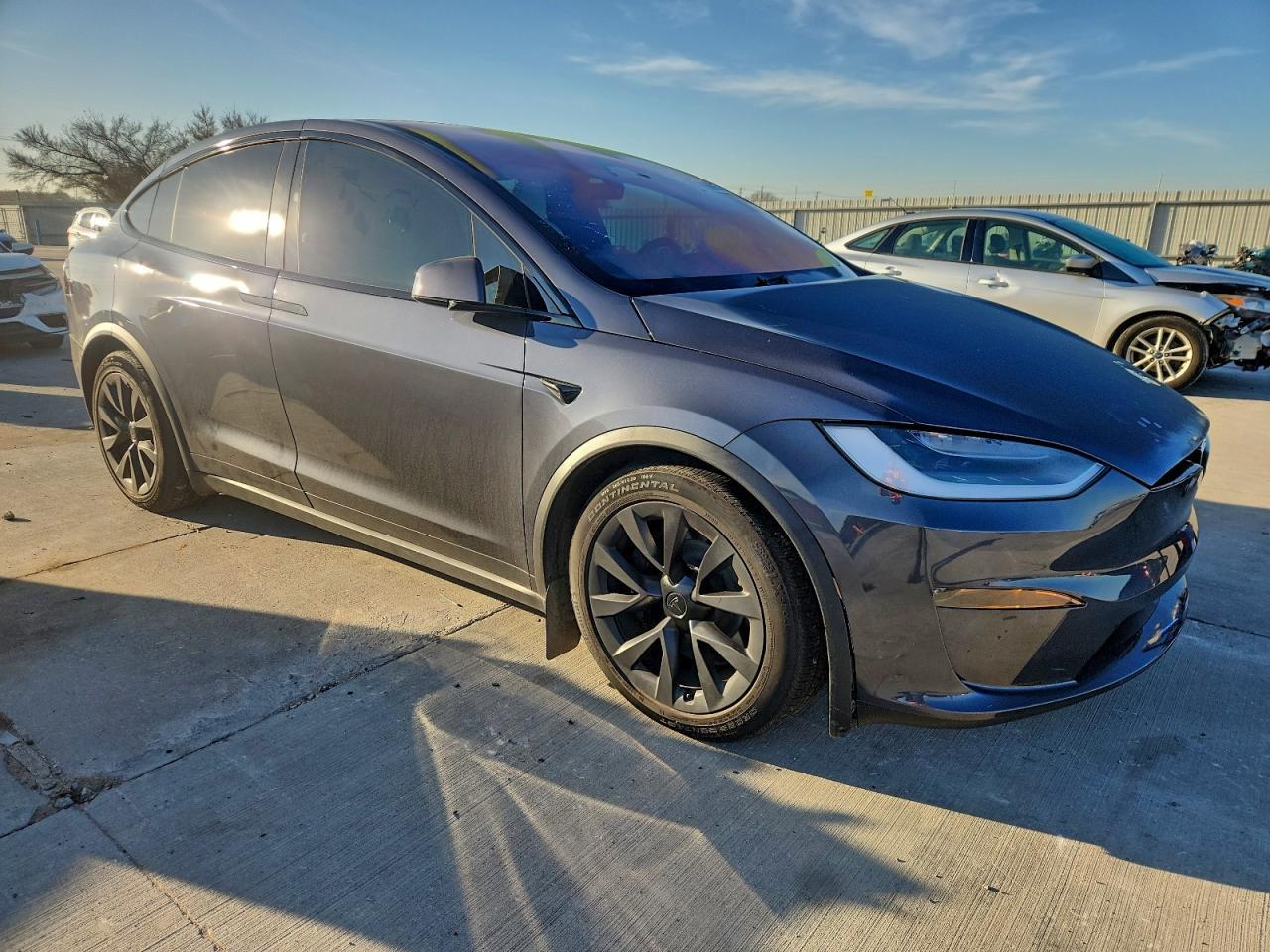 2023 Tesla Model X - Фото 4