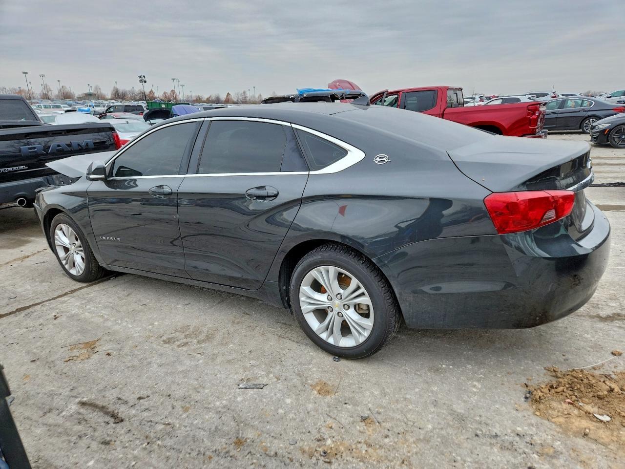 2014 Chevrolet Impala Lt - Image 2