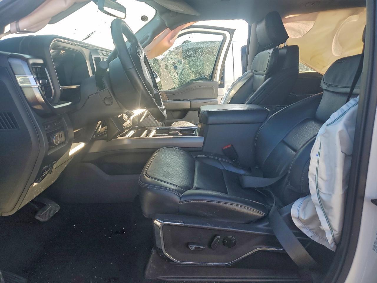 2023 Ford F250 Super Duty - Image 7