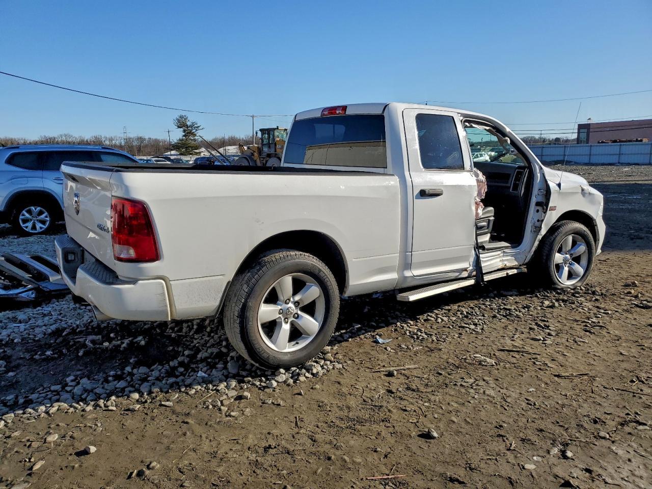 2014 Ram 1500 St - Фото 3
