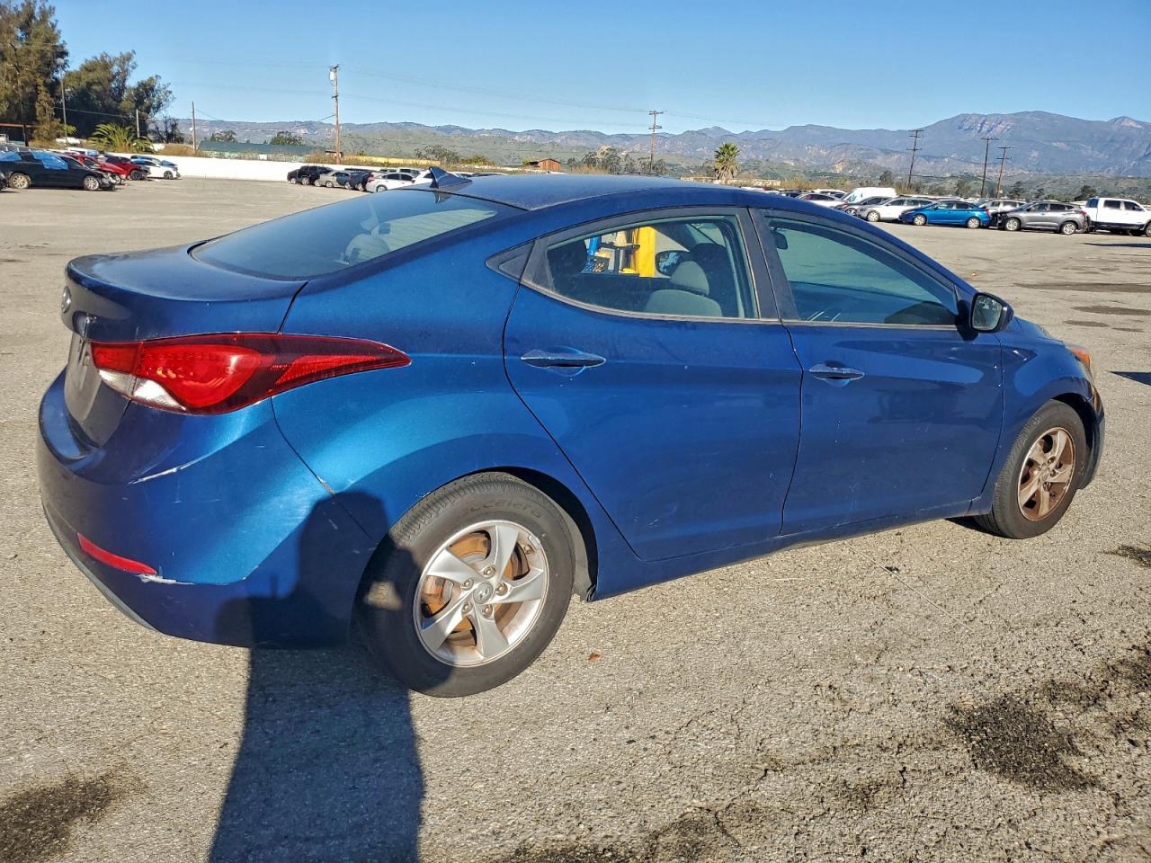 2014 Hyundai Elantra Se - Image 3