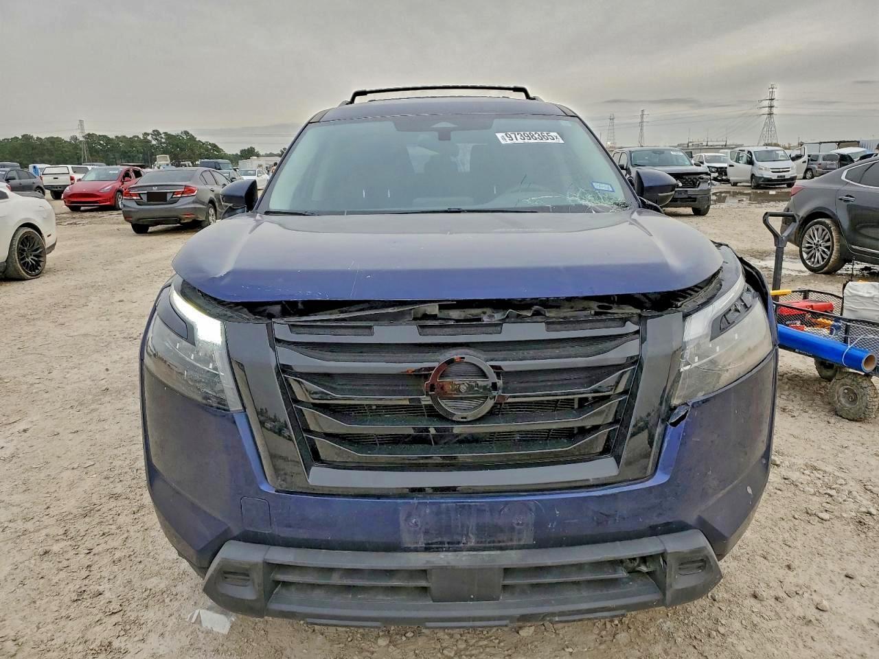 2024 Nissan Pathfinder Sv - Image 5