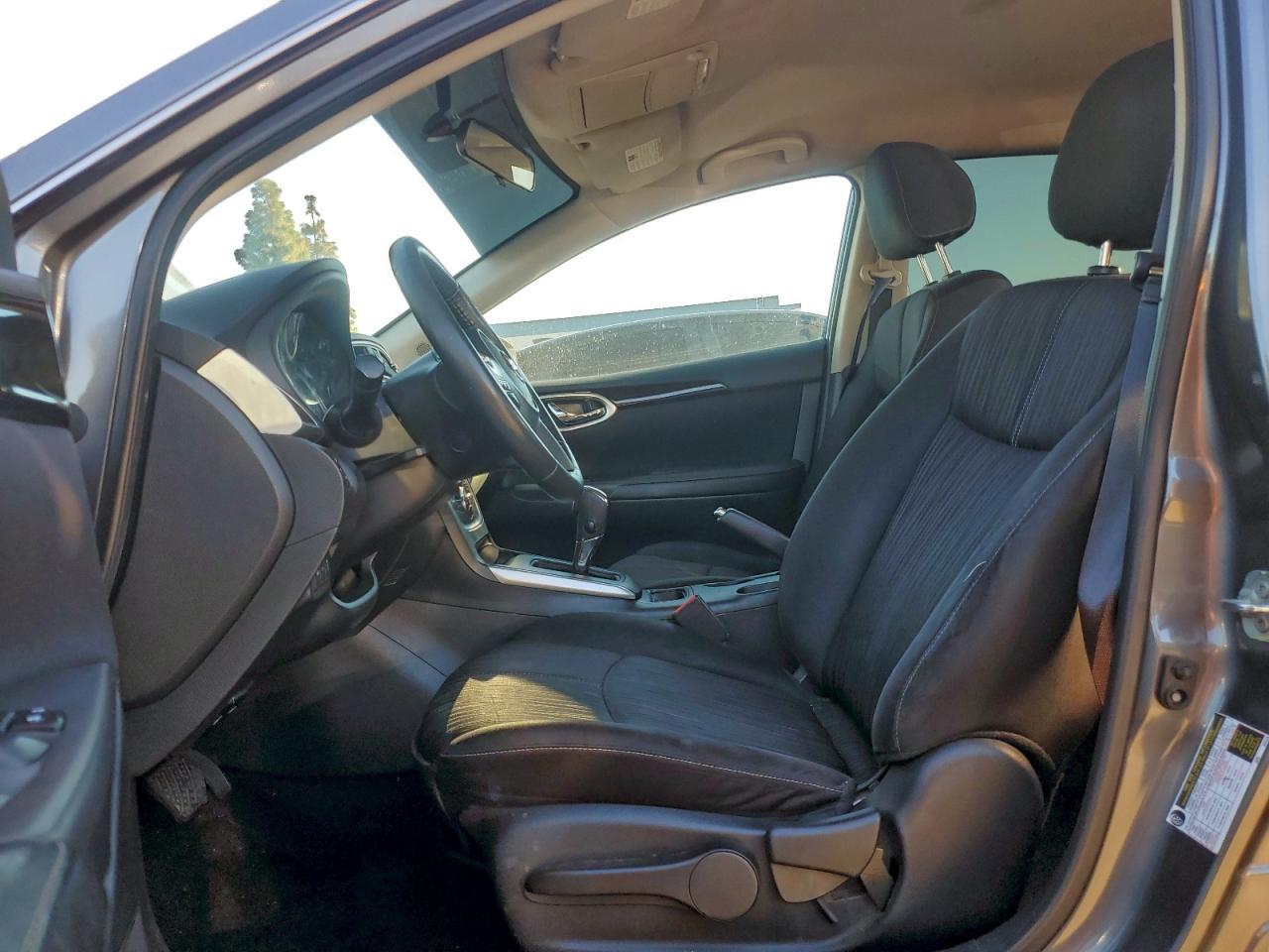 2018 Nissan Sentra - Image 7