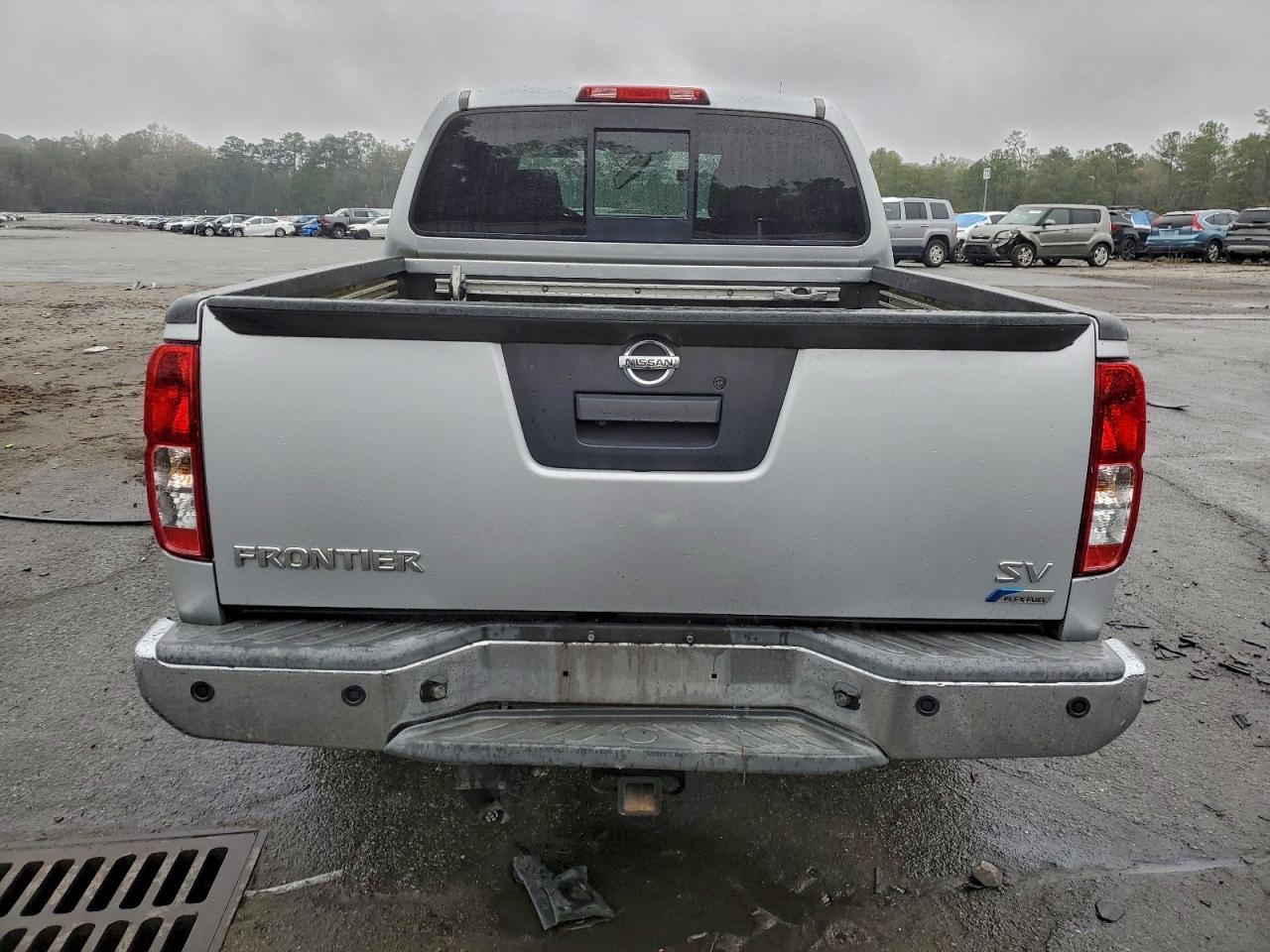 2017 Nissan Frontier S - Image 6