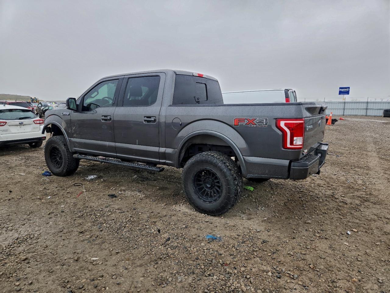 2016 Ford F150 Supercrew - Фото 2