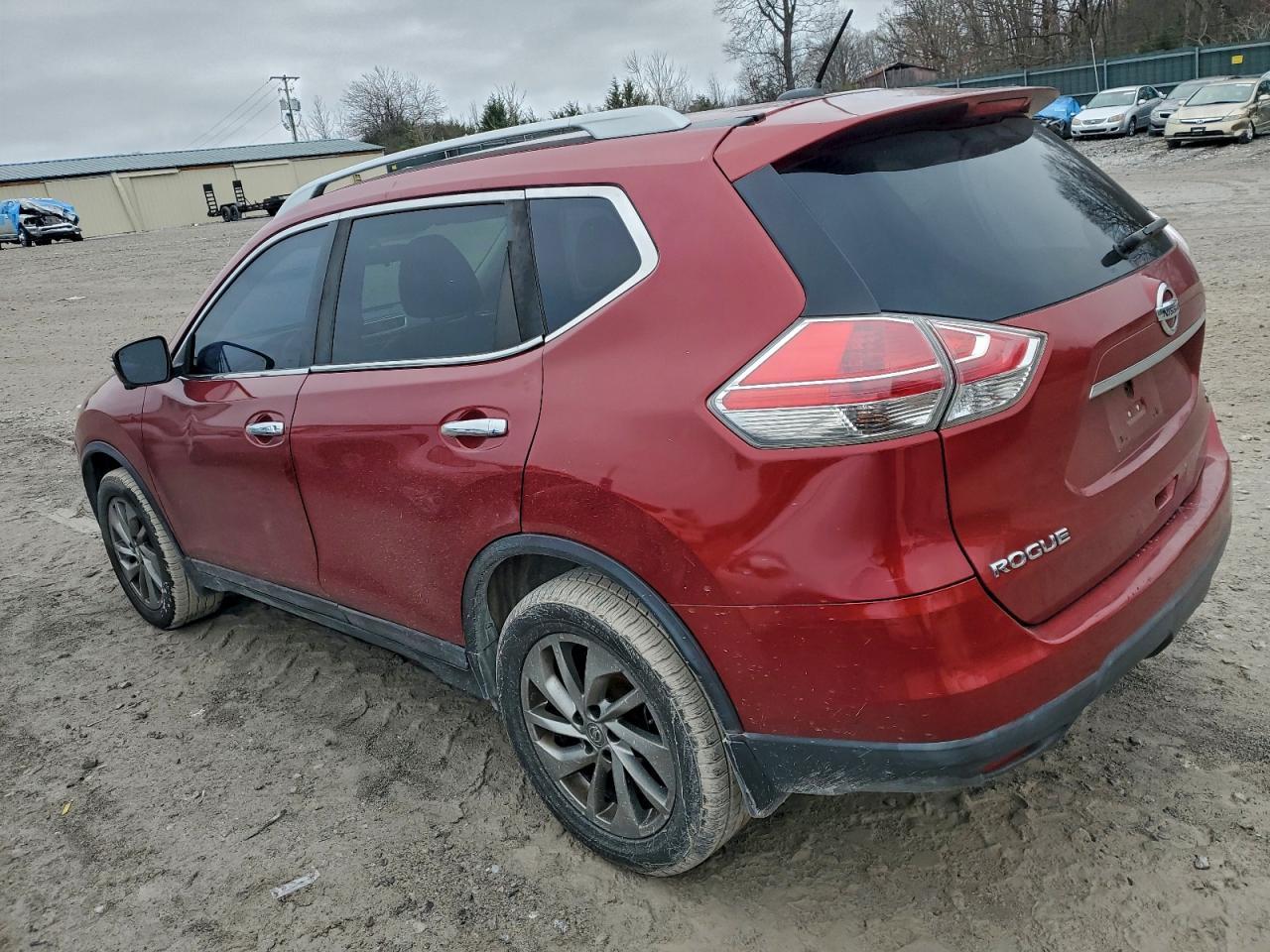 2015 Nissan Rogue S - Image 2