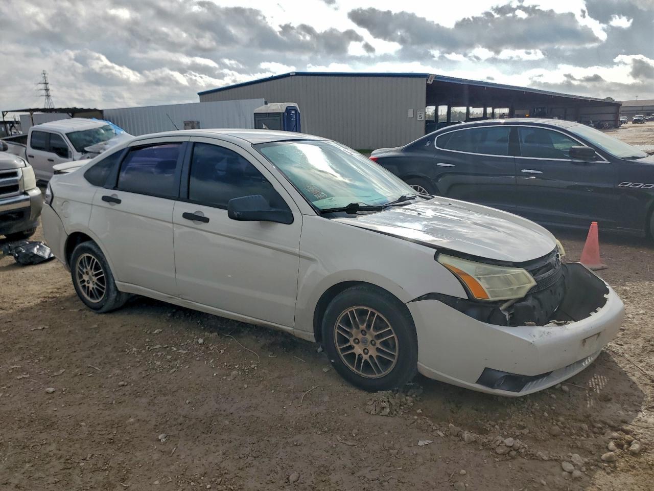 2010 Ford Focus Se - Фото 4