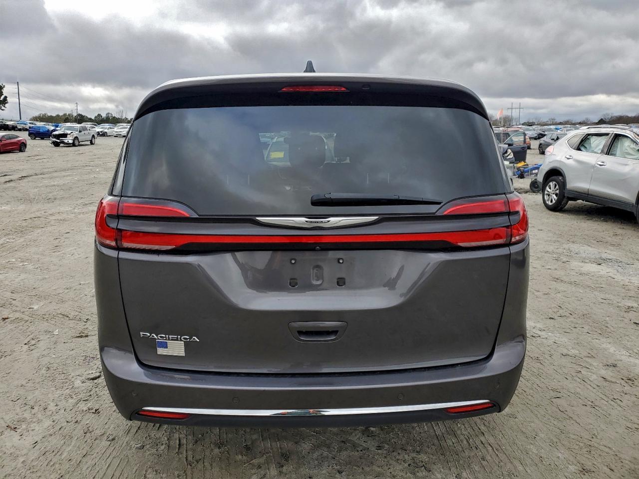 2023 Chrysler Pacifica Touring L - Фото 6