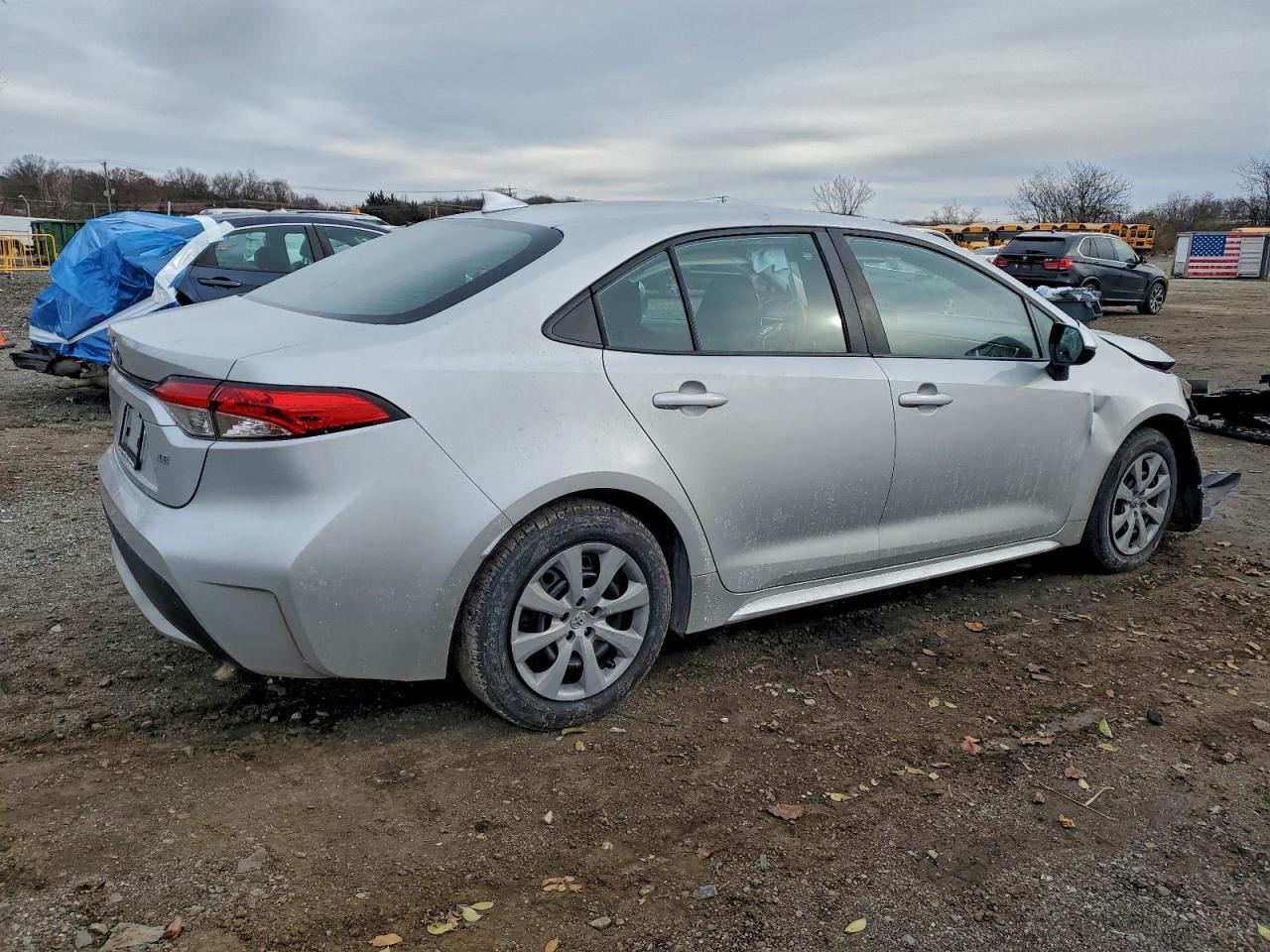 2022 Toyota Corolla Le - Фото 3