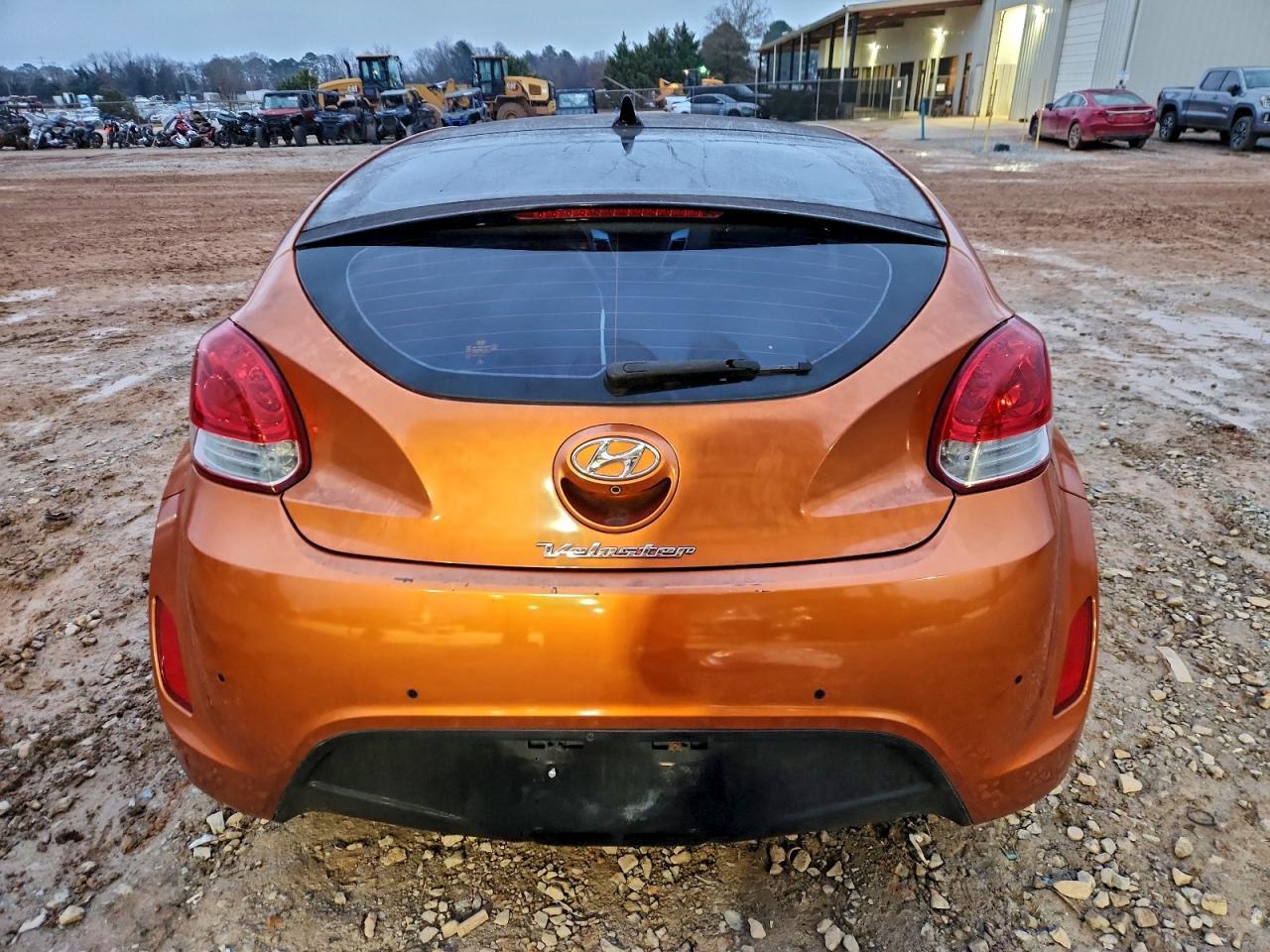 2012 Hyundai Veloster - Фото 6