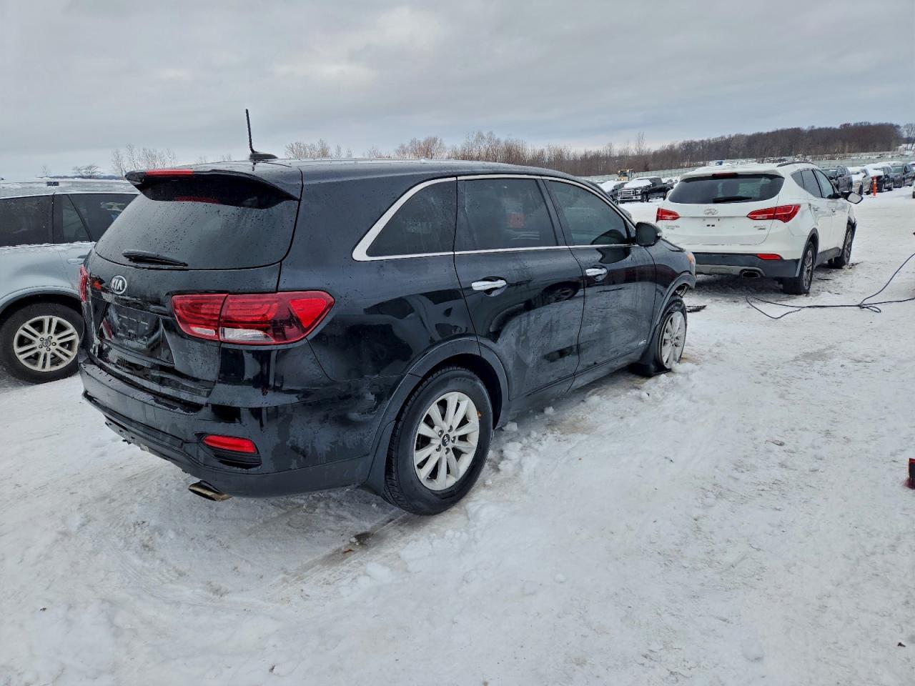 2020 Kia Sorento L - Image 3