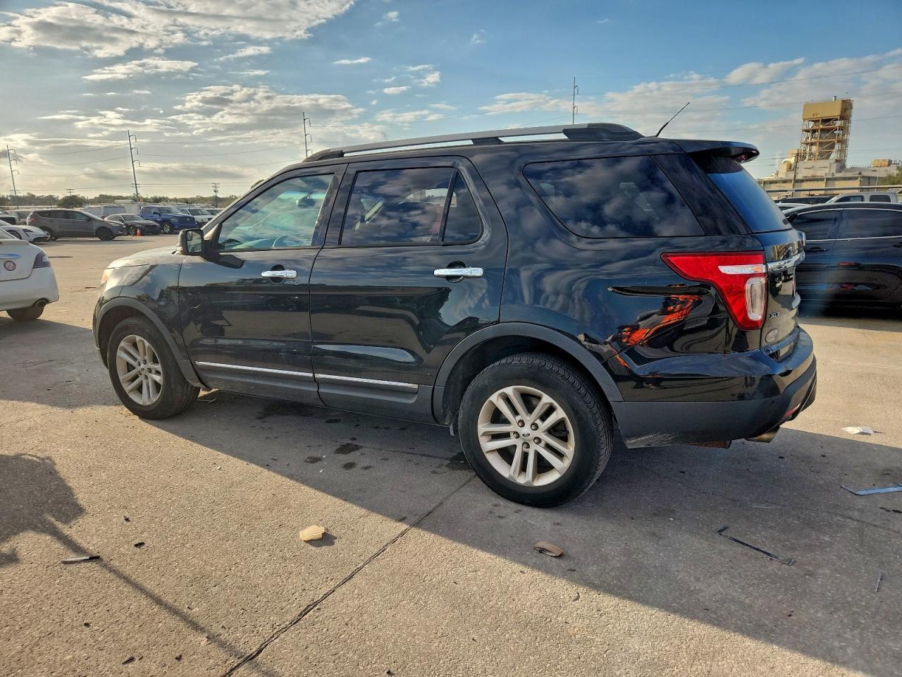 2013 Ford Explorer Xlt - Image 2