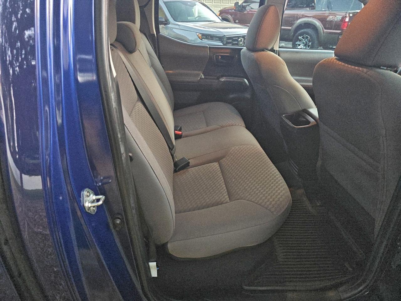 2023 Toyota Tacoma Double Cab - Фото 6