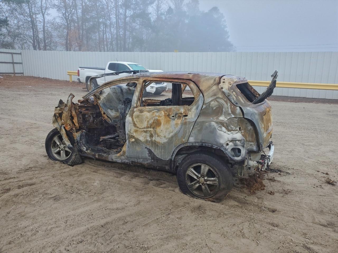 2021 Chevrolet Trax 1Lt - Фото 2