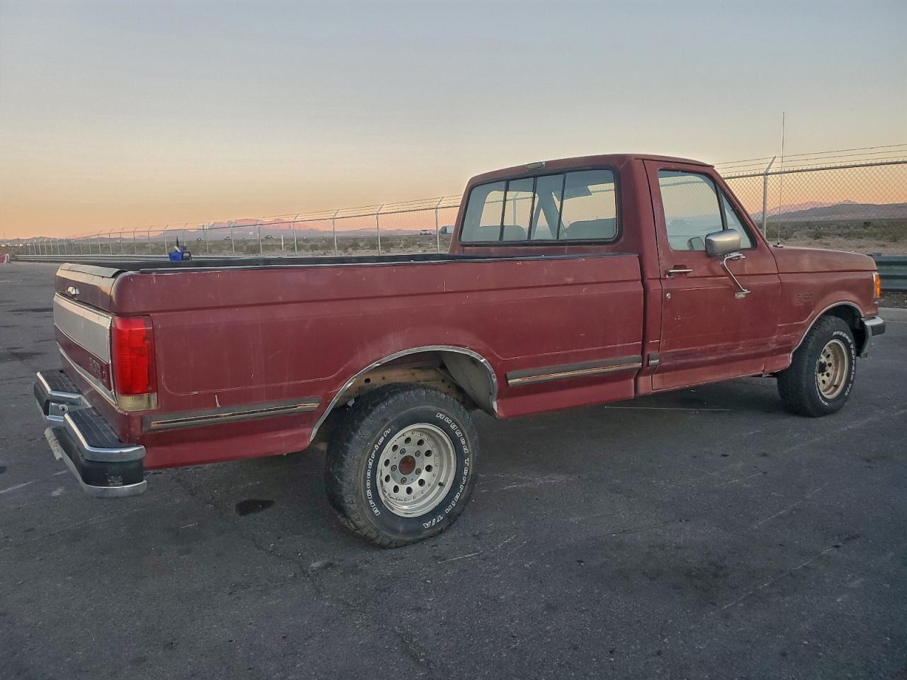1988 Ford F150 - Image 3