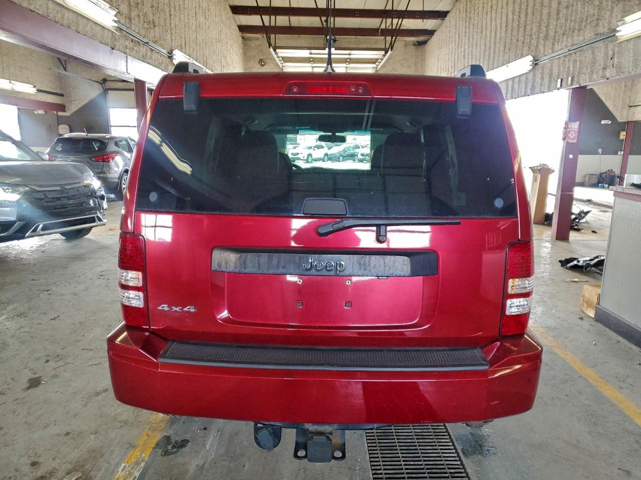 2011 Jeep Liberty Sport - Фото 6