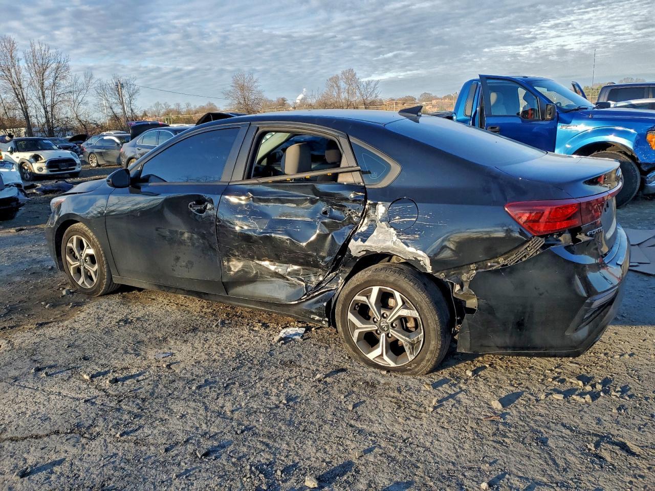 2020 Kia Forte Fe - Фото 2