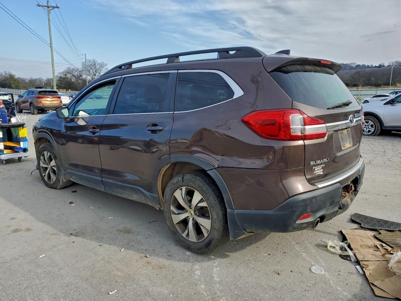 2019 Subaru Ascent Premium - Фото 2