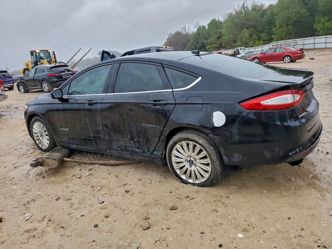 2016 Ford Fusion Se Hybrid - Image 2