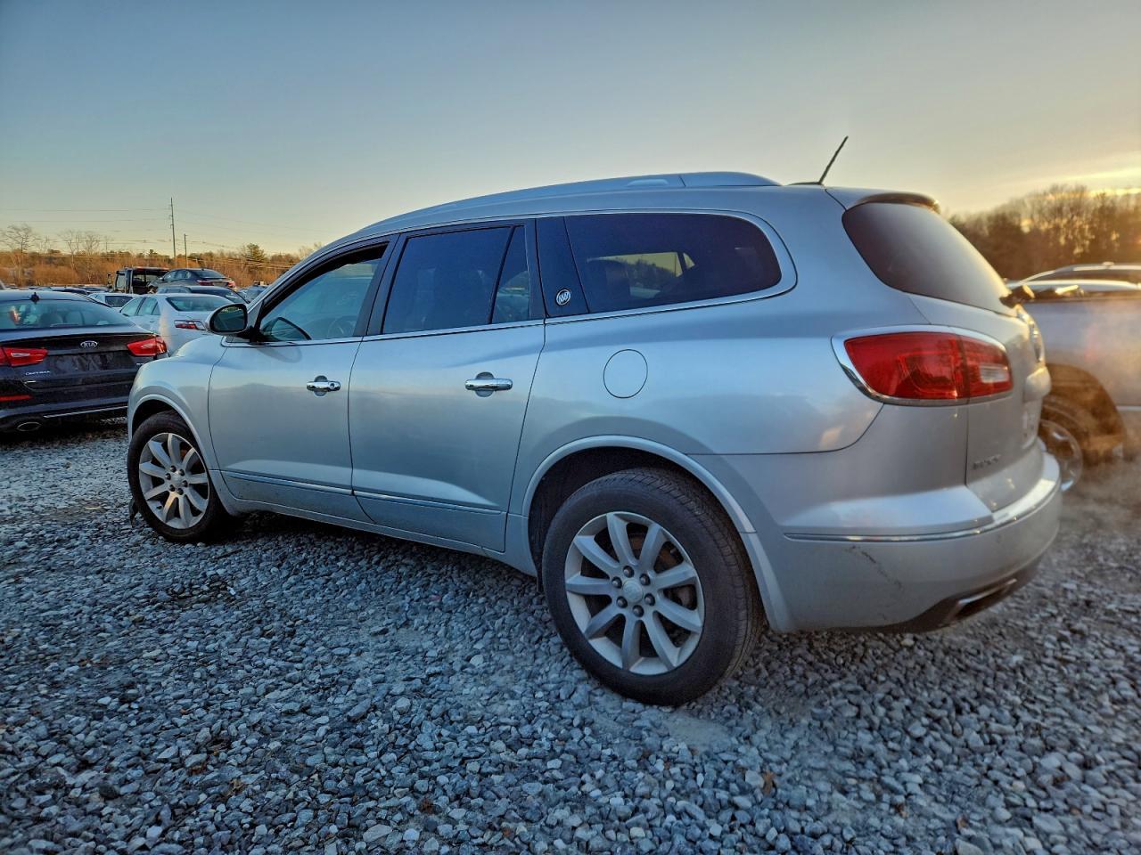 2016 Buick Enclave - Image 2