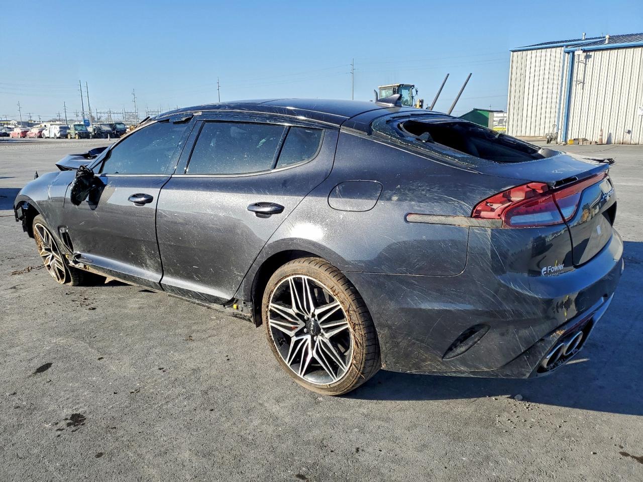 2022 Kia Stinger Gt2 - Image 2