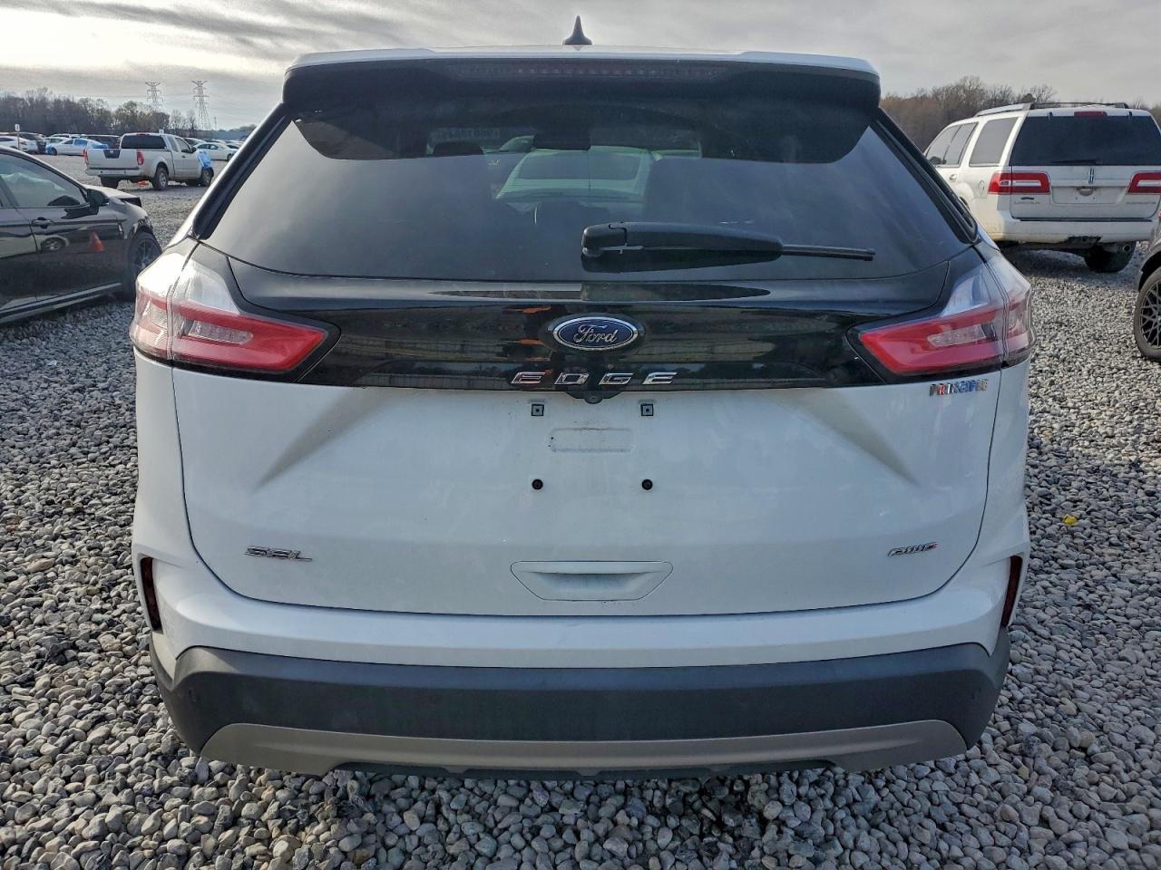 2023 Ford Edge Sel - Image 6