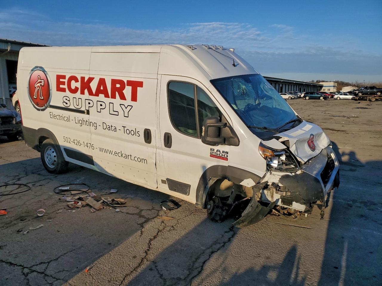 2020 Ram Promaster 2500 Delivery Van - Фото 4