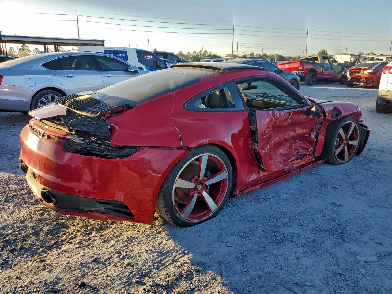 2021 Porsche 911 Carrera - Фото 3