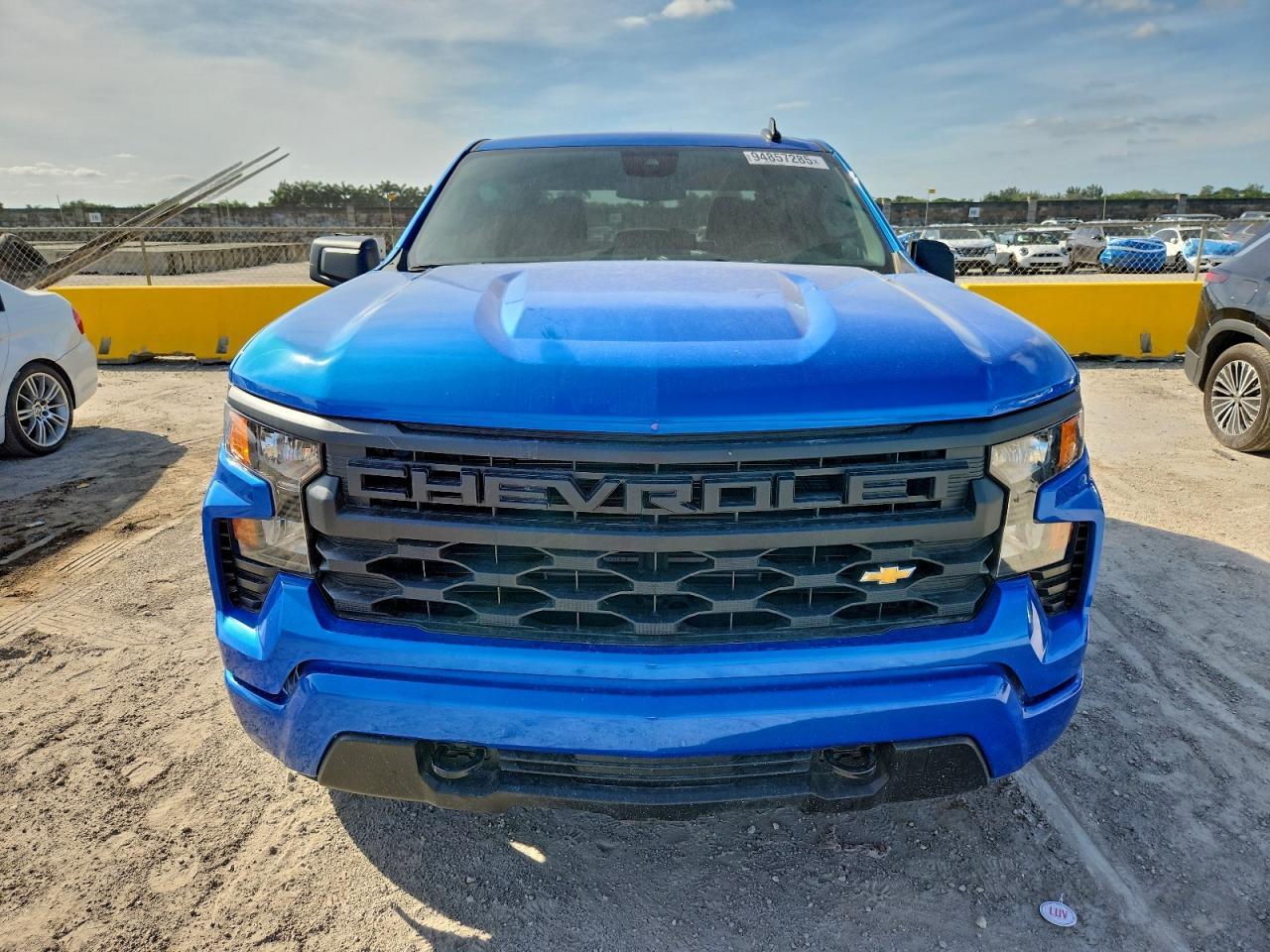 2025 Chevrolet Silverado C1500 Custom - Image 5