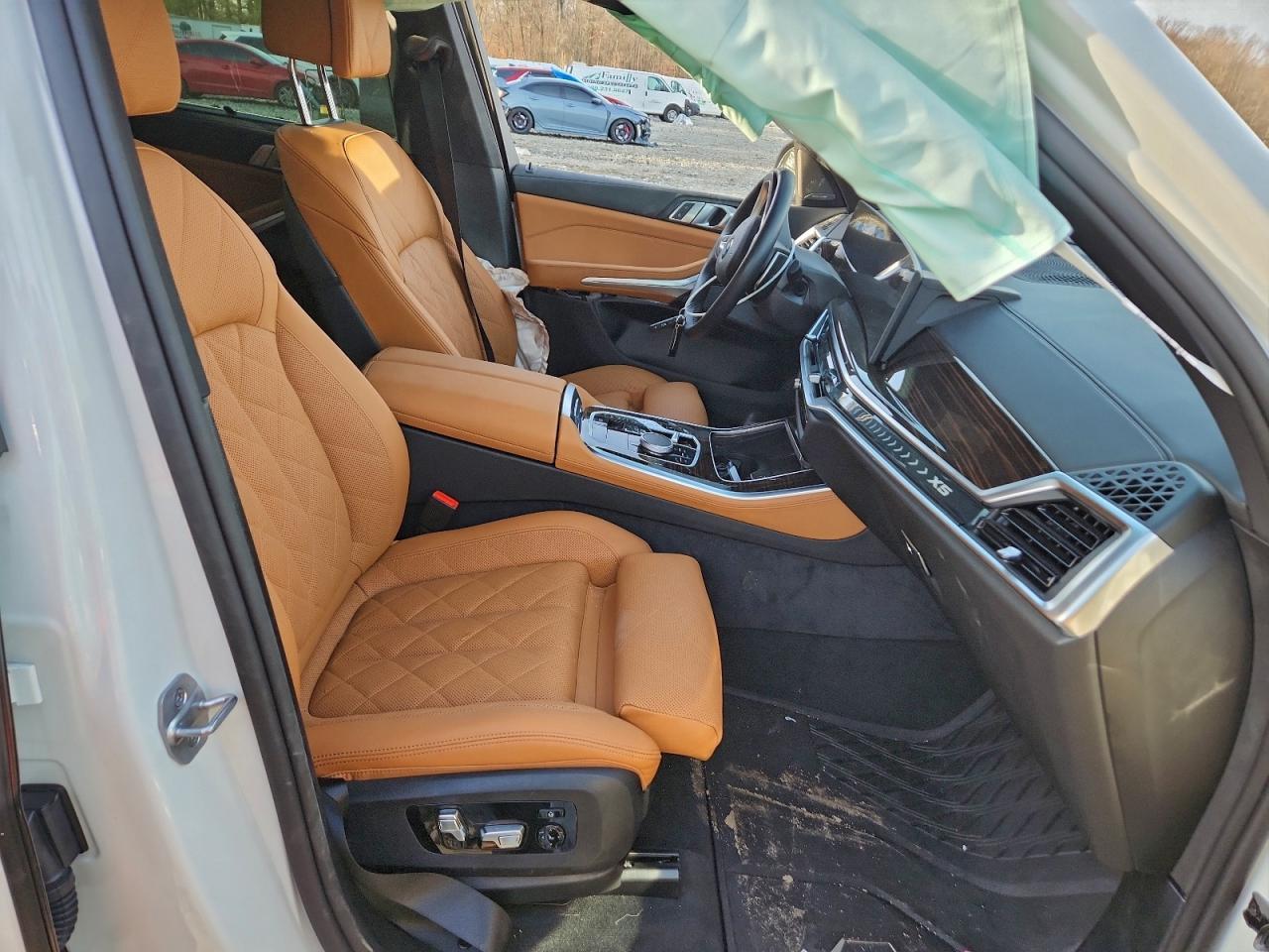 2026 BMW X5 xDrive40I - Фото 7