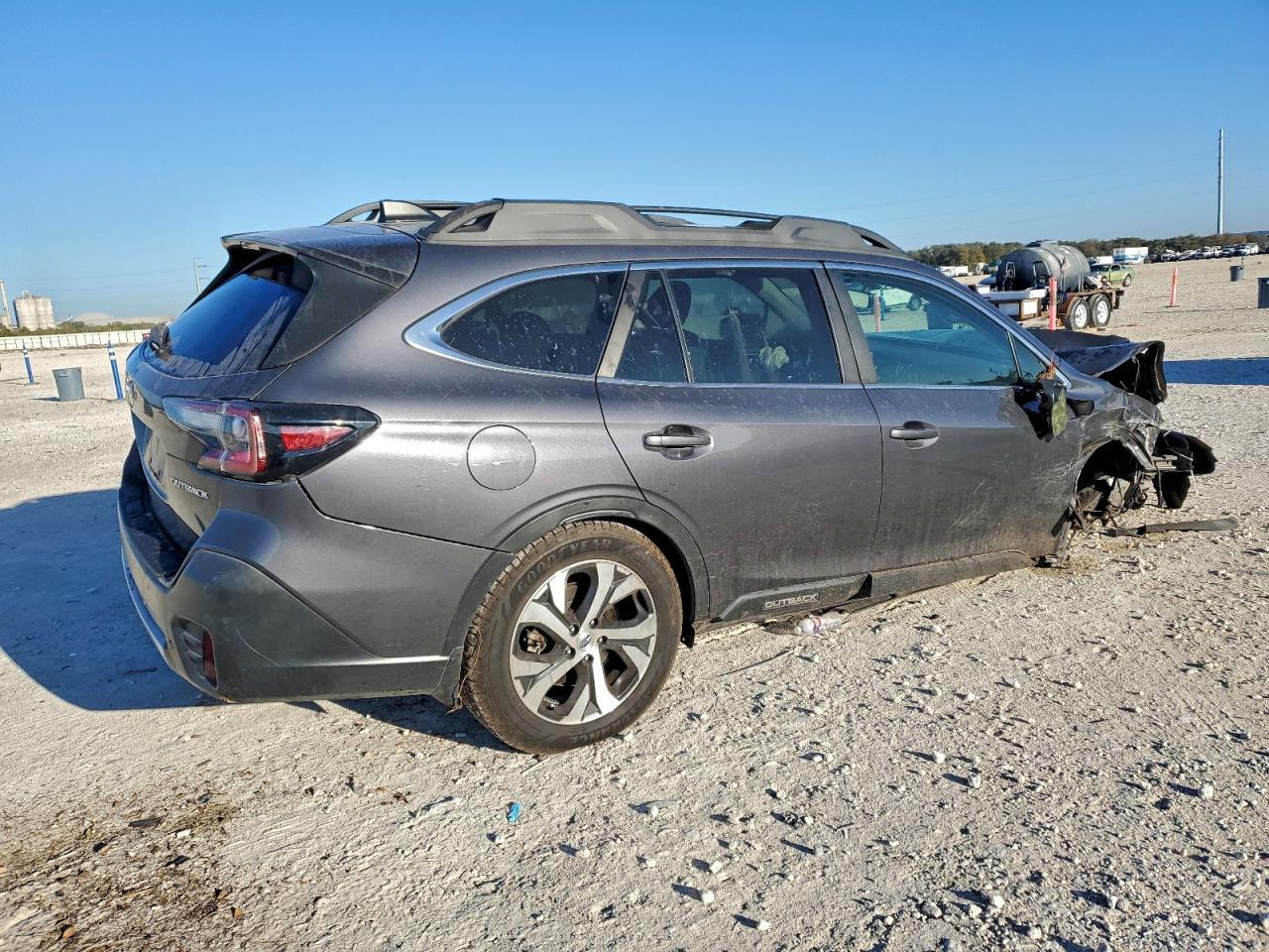 2020 Subaru Outback Limited - Image 3