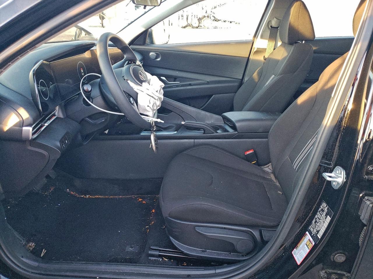 2024 Hyundai Elantra Sel - Image 7