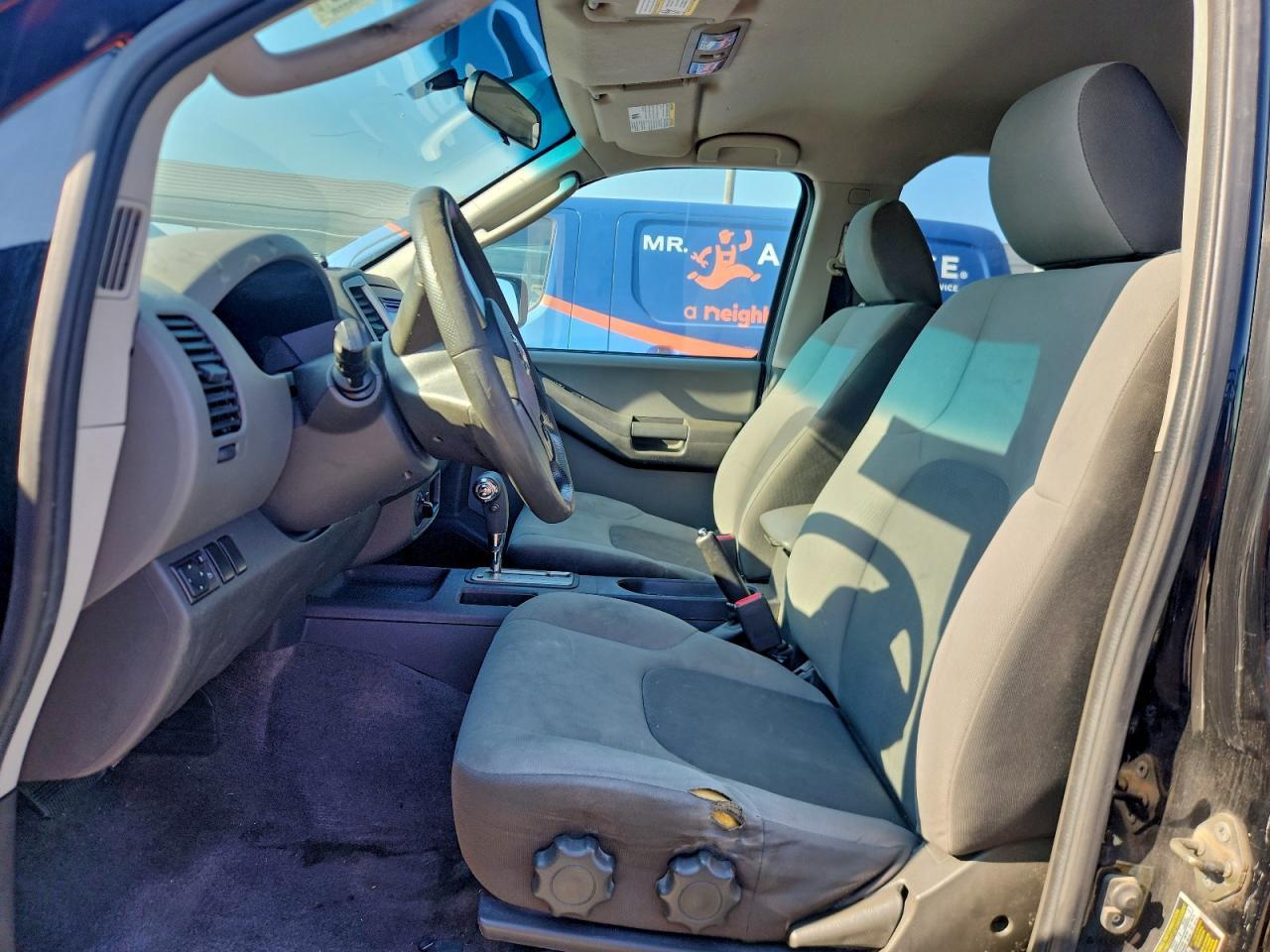 2010 Nissan Xterra Off Road - Image 7