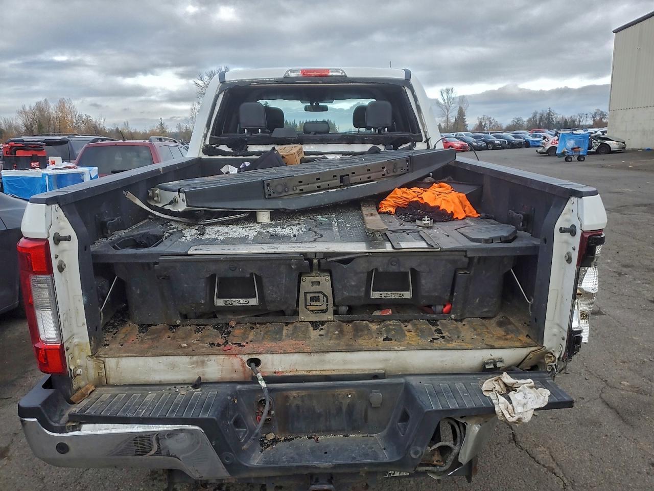 2017 Ford F250 Super Duty - Фото 6