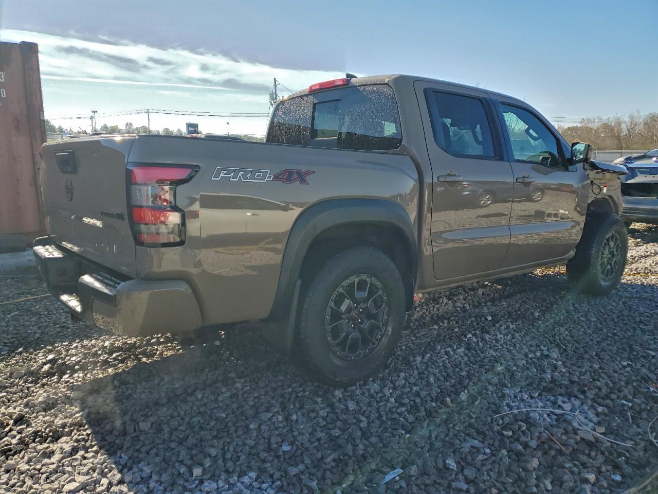 2024 Nissan Frontier Pro-4X - Фото 3