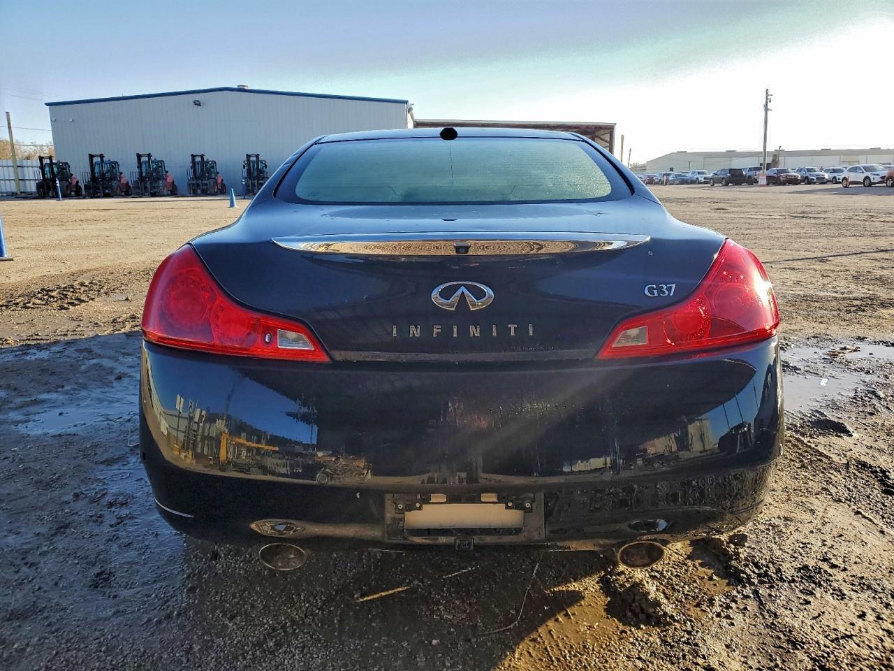 2013 Infiniti G37 Journey - Фото 6